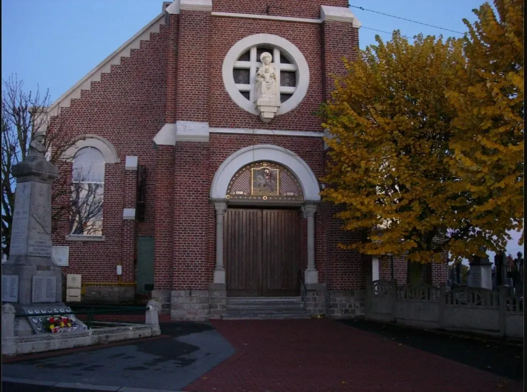 Ennetières en Weppes Eglise (1)