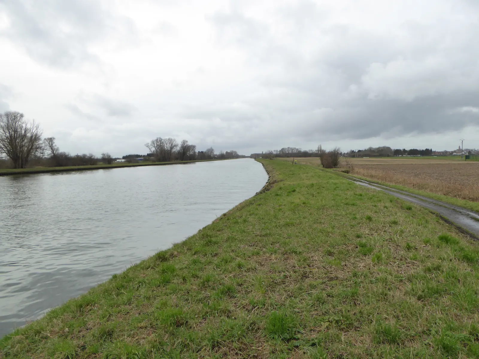 Canal d’Aire à Sainghin-en-Weppes