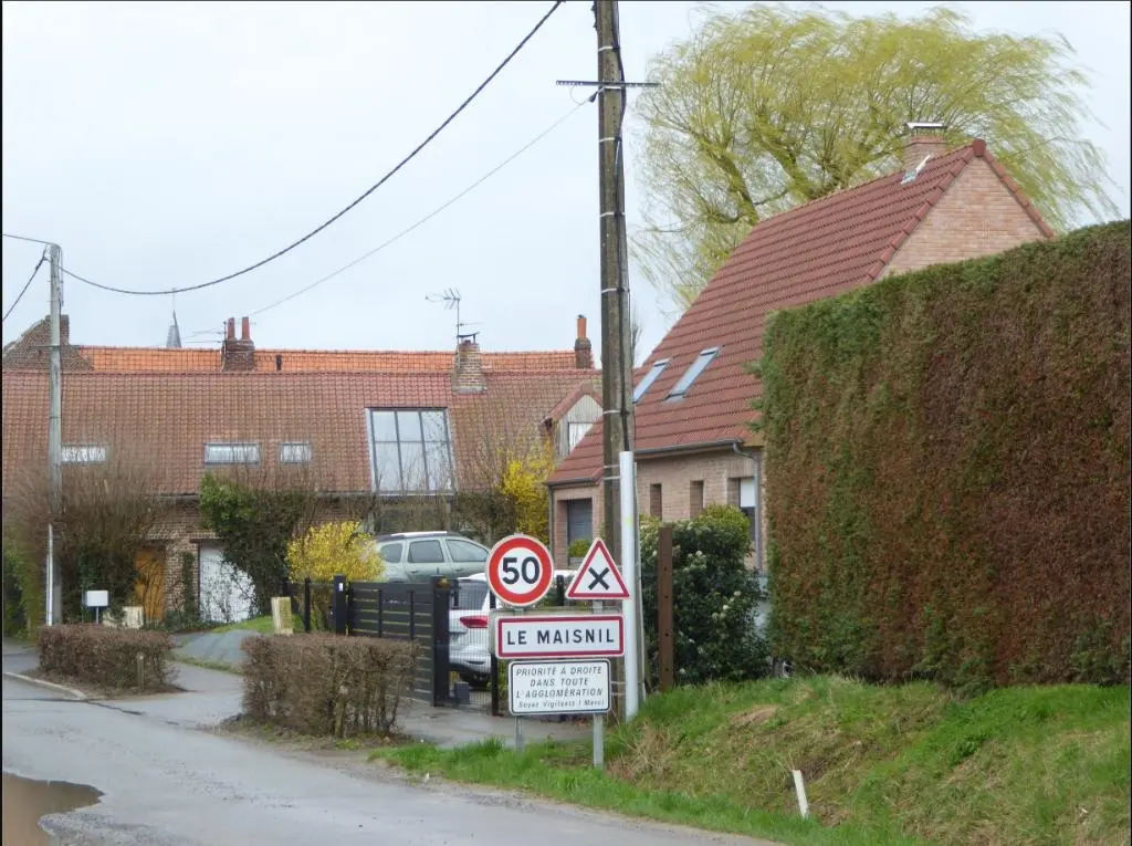 Le Maisnil : après la pluie, lire les Becques et le Walmonchy