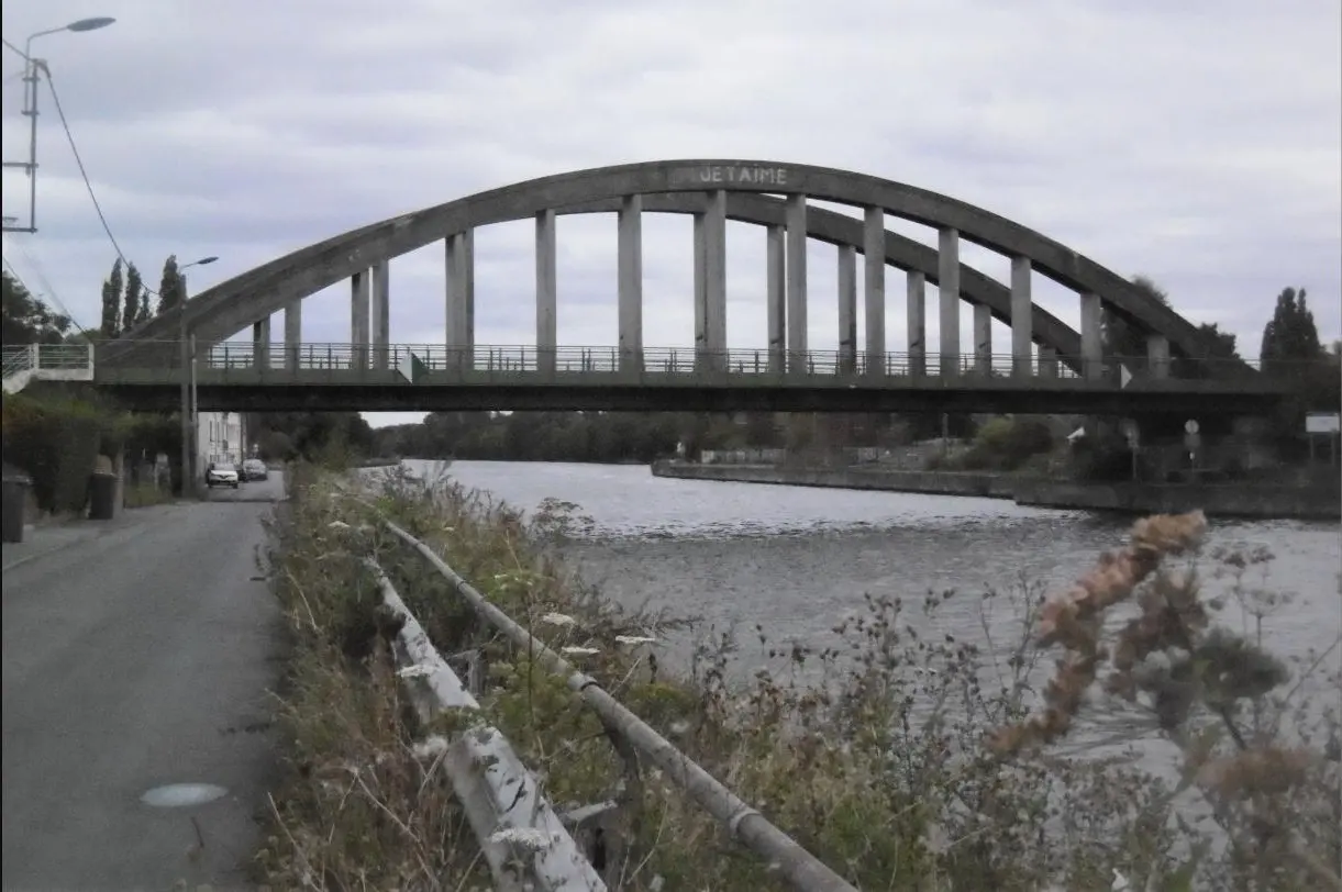 Pont de la D 72 à Wavrin