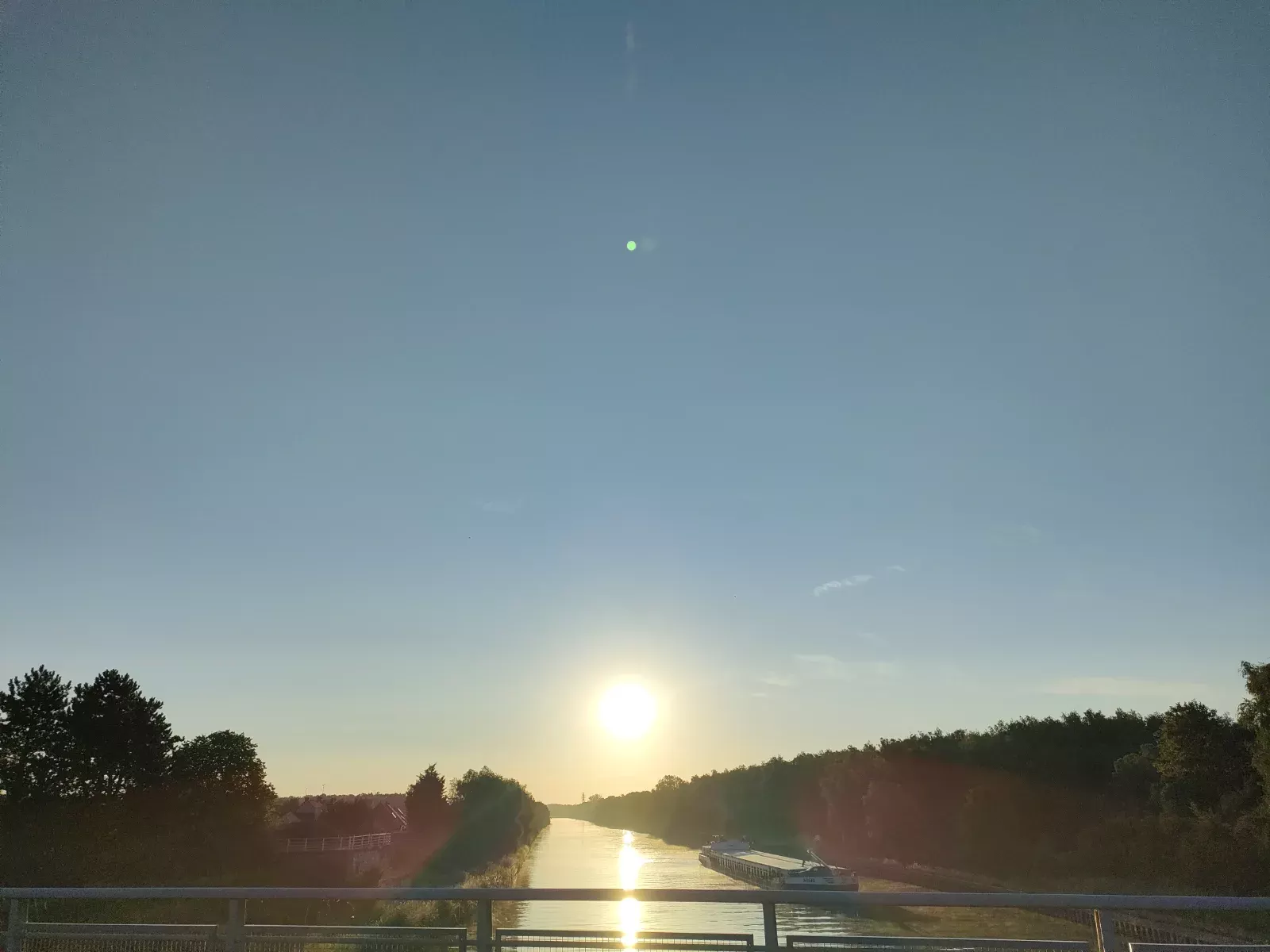 Depuis le pont de l'écluse de Don