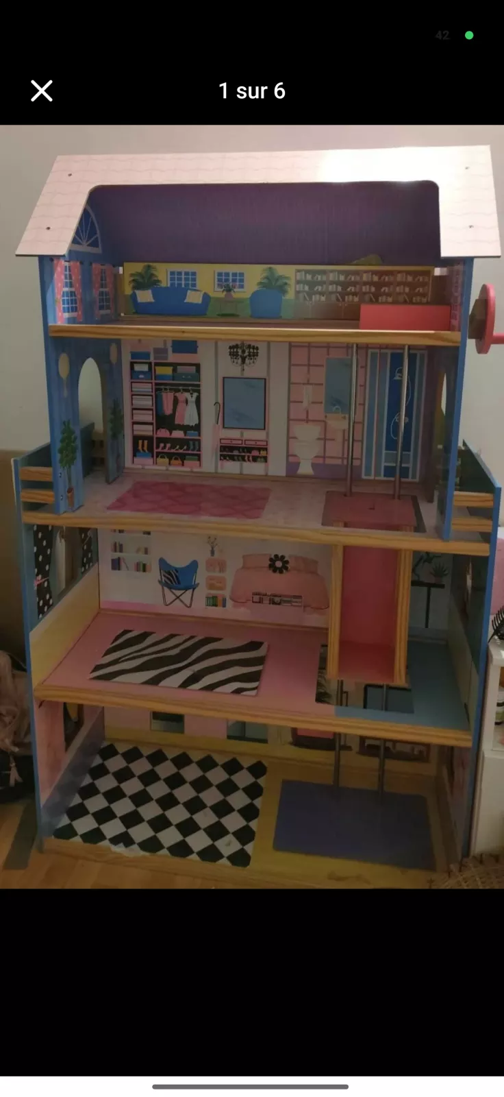 Maison de poupées et accessoires